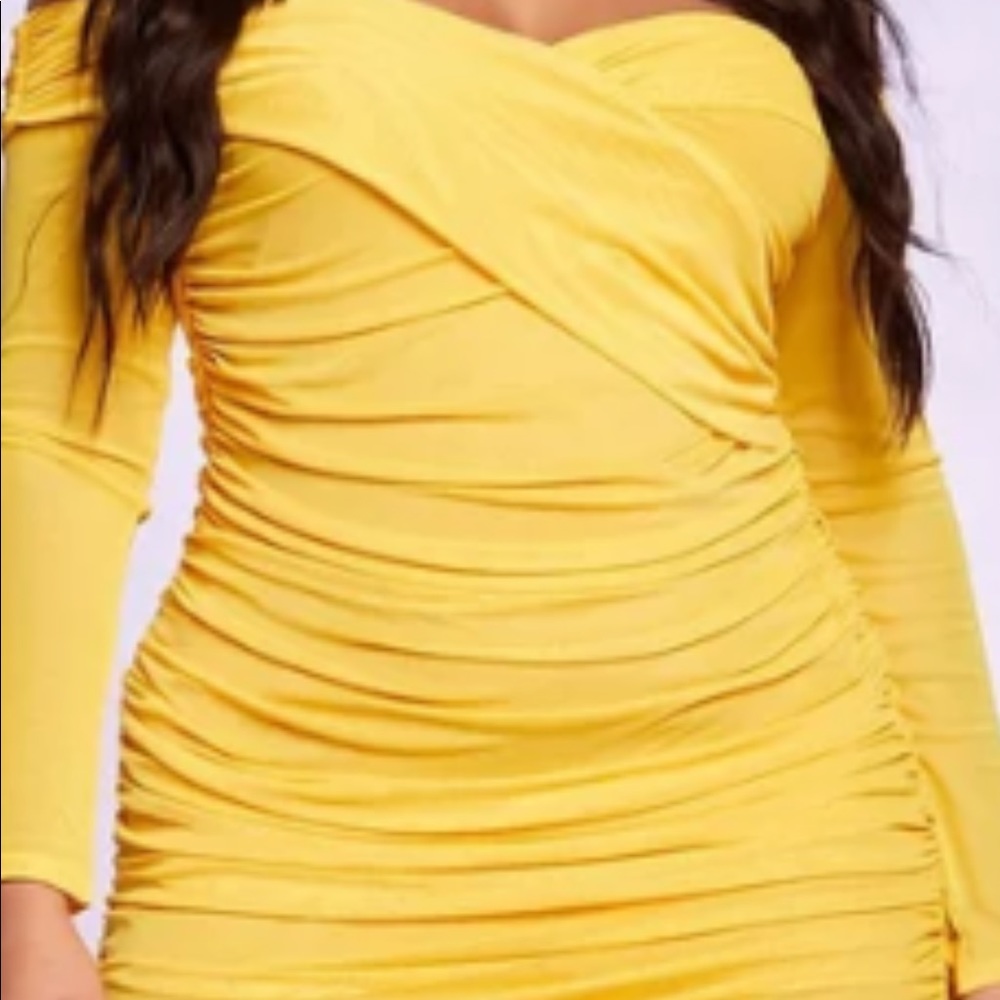 Off the Shoulder Ruched Mesh Bodycon Dress
